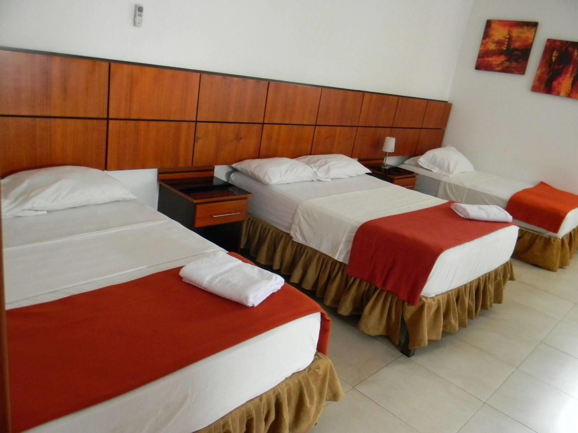 Hoteles En Guayaquil - Suites Guayaquil Cerca Del Aeropuerto Exteriér fotografie