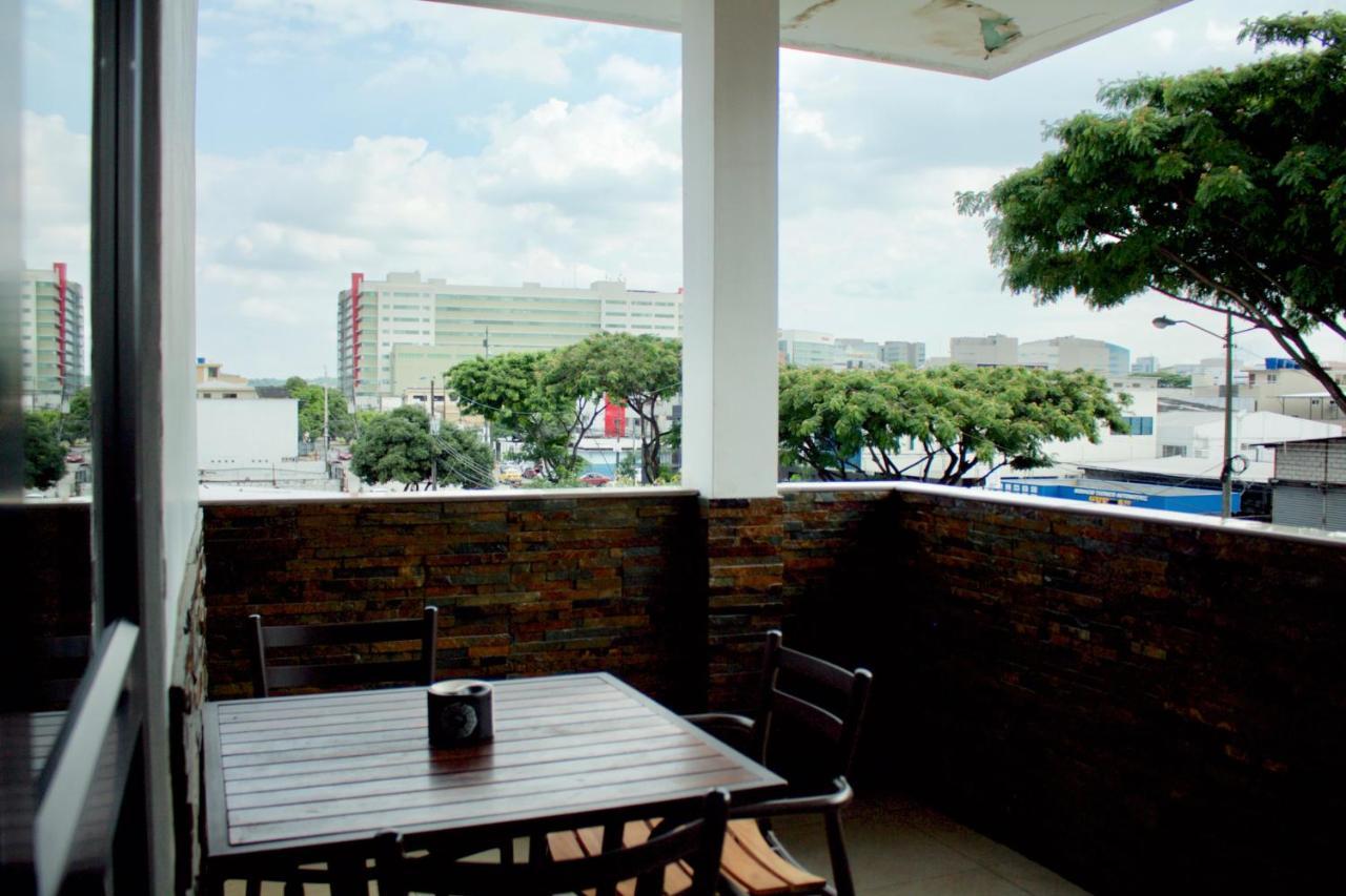 Hoteles En Guayaquil - Suites Guayaquil Cerca Del Aeropuerto Exteriér fotografie